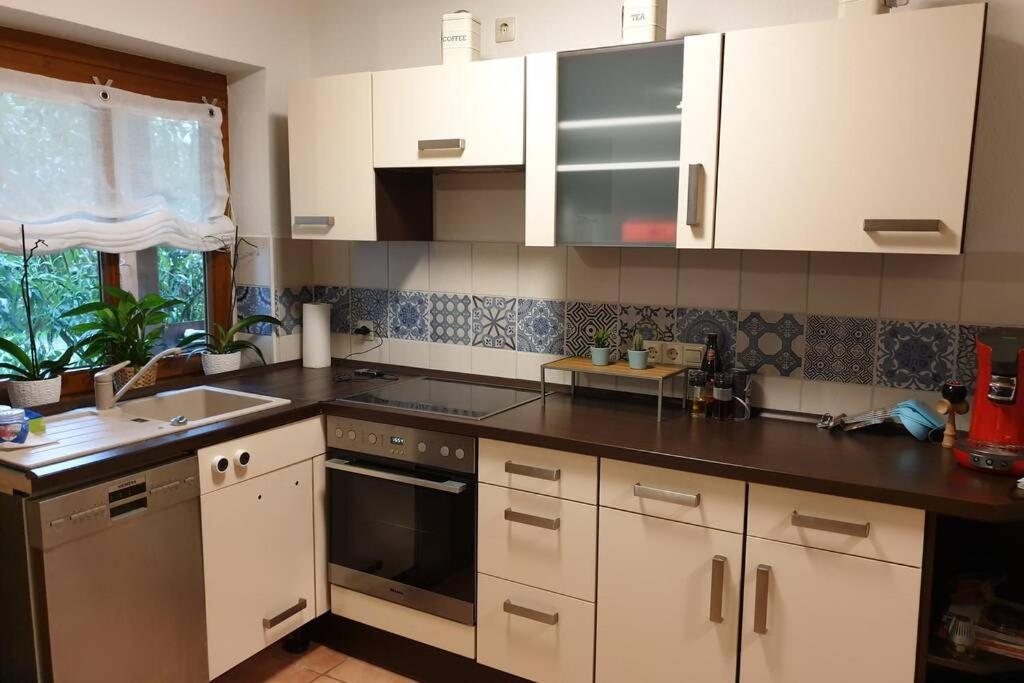 Ruhige Ferienwohnung Im Zentrum Von Кемптен Екстериор снимка